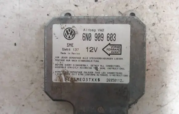 Volkswagen PASSAT B4 Airbag control unit/module 6N0909603 26950112 5WK4137