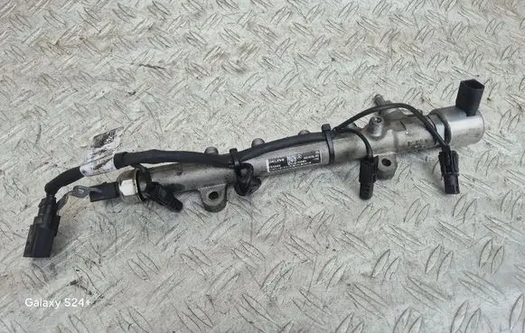 Mercedes-Benz E W212 Fuel main line pipe A6510700595 28280808 28280799