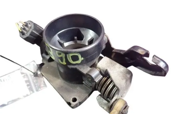 Ford Focus Throttle body valve xs4uld