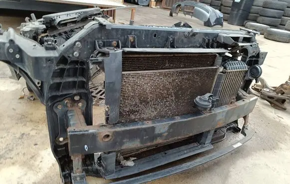 KIA Sportage Radiator support slam panel