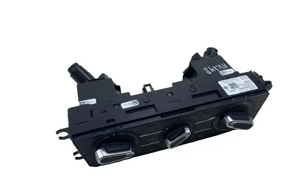 Volkswagen Polo VI Interior fan control switch 2G1820045AD