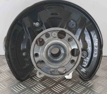 Mercedes-Benz E W213 Rear wheel hub A2113560000