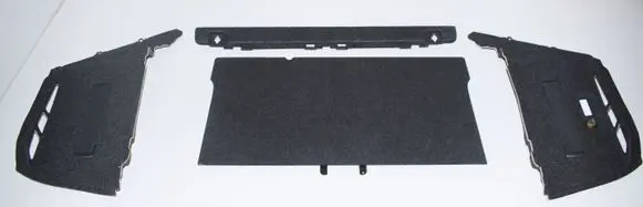 Trunk/boot lower side trim panel