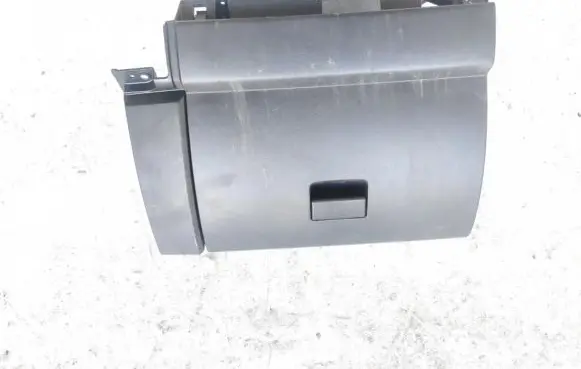 Ford Focus Glove box cc2964161