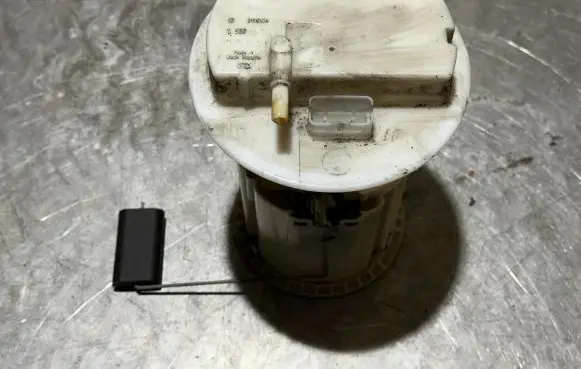 Citroen C3 In-tank fuel pump 9638566180