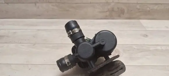 Volvo XC90 Electric auxiliary coolant/water pump