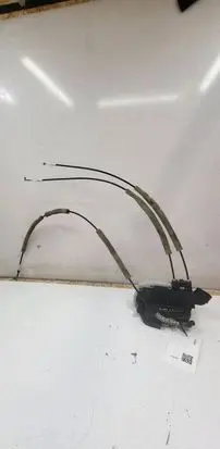Nissan Leaf I (ZE0) Front door lock T8011510
