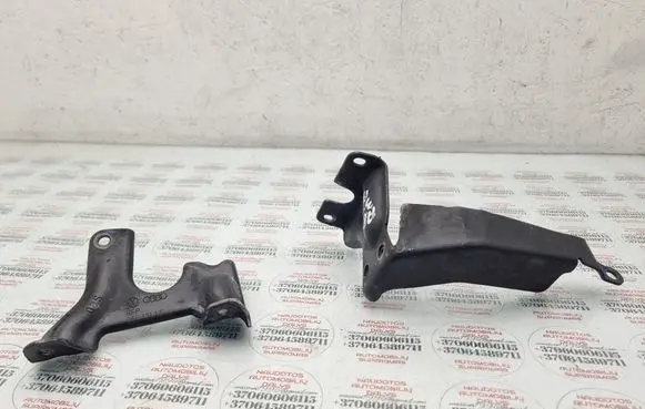 Audi A8 S8 D3 4E EGR valve cooler bracket 059131133H 059131121C
