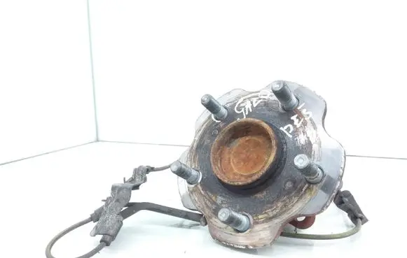 Toyota Auris E180 Rear wheel hub