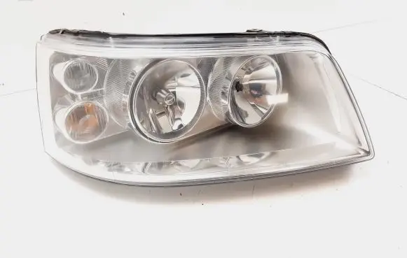Volkswagen Transporter - Caravelle T5 Headlight/headlamp 0301195202