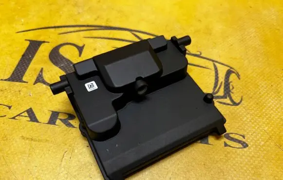 Ford Explorer VI Windshield/windscreen camera LB5T19H406CF