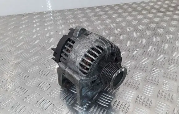 Renault Modus Generator/alternator 8200718724A TG11C068 2543590B