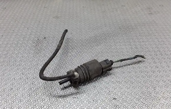 Windscreen/windshield washer pump