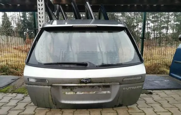 Subaru Outback Tailgate/trunk/boot lid