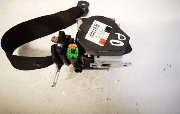 Mercedes-Benz E W211 Rear seatbelt 561187101