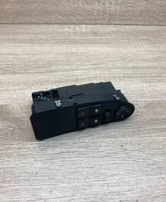 BMW 5 E39 Electric window control switch 8360887