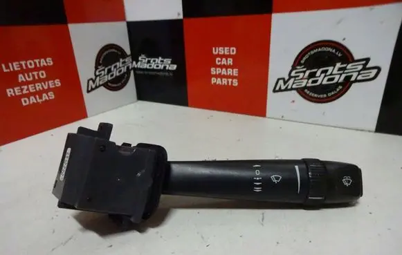 Volvo S60 Wiper control stalk 30768098