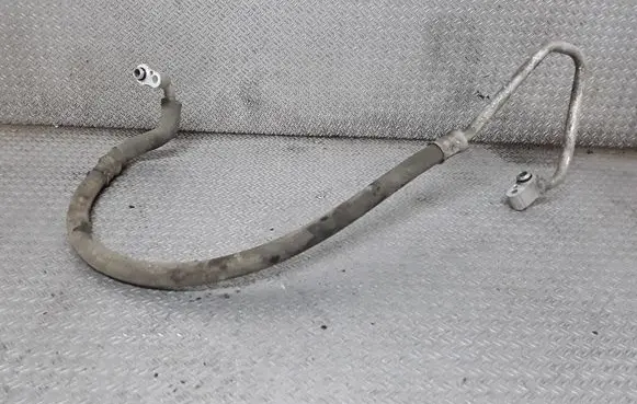 Mitsubishi Grandis Air conditioning (A/C) pipe/hose