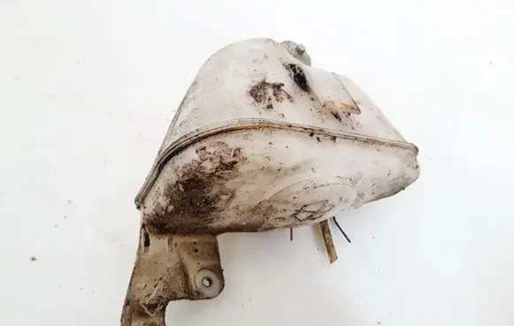 Mazda 323 Windshield washer fluid reservoir/tank 860142058 860142-058