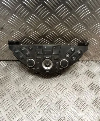 Nissan Primera Climate control unit 28395AV610 20537106H