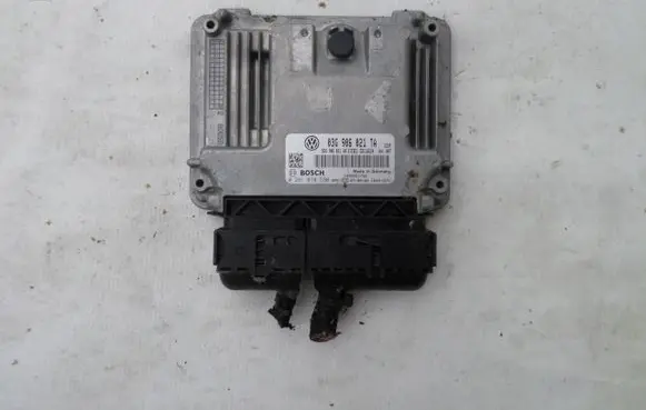 Audi A3 S3 8P Engine control unit/module ECU