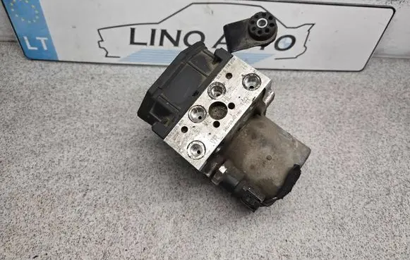 BMW 5 E39 ABS Pump 34516758969