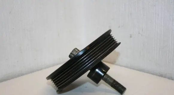 Skoda Fabia Mk2 (5J) Crankshaft pulley 03D105255D