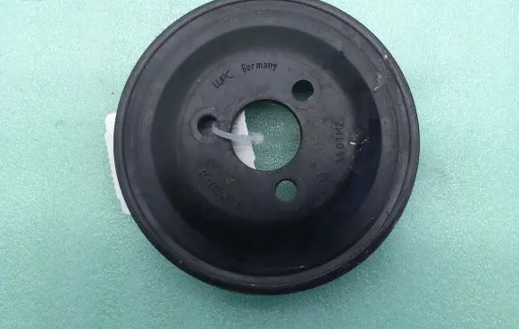 BMW X1 E84 Power steering pump pulley 780036701