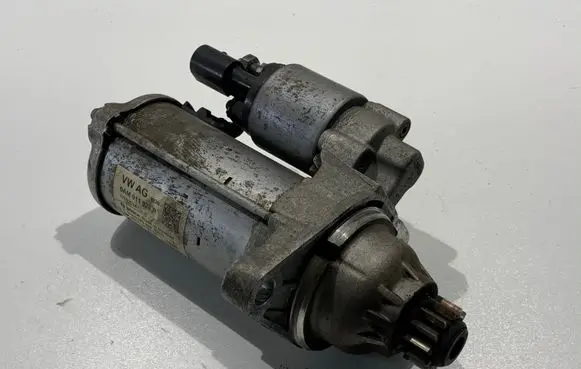 Volkswagen Golf VII Starter motor 0AM911023R 0001179522 0001179523