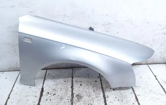 Audi A6 S6 C6 4F Fender