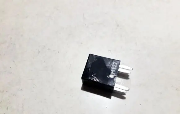 KIA Carnival Other relay 0k95a67740