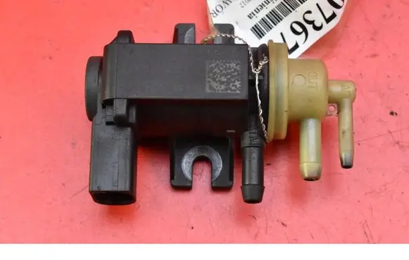 Seat Ibiza IV (6J,6P) Vacuum valve 1K0906627B