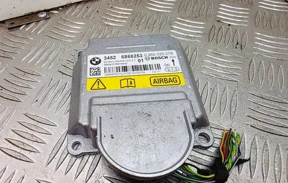 BMW 3 F30 F35 F31 Airbag control unit/module 6868253 34526868253 0265020578
