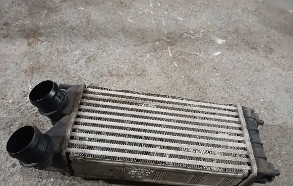 Citroen C4 II Intercooler radiator 9684212480 M144105