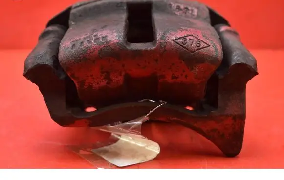 Dacia Sandero Front brake caliper 
