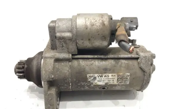 Skoda Fabia Mk3 (NJ) Starter motor 02Z911021K