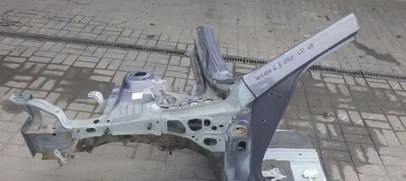 Mazda 6 Front quarter panel 