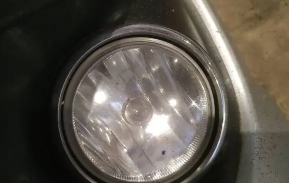 Peugeot 207 Front fog light 