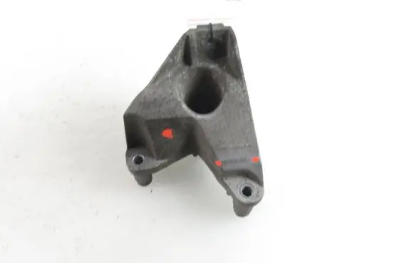 Seat Exeo (3R) Engine mounting bracket 3R0199307