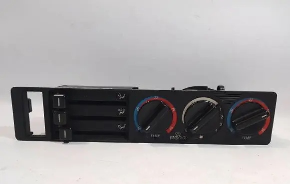 BMW 5 E34 Climate control unit 8351653 8351651 043091