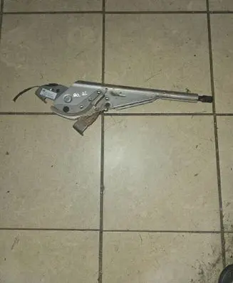 Handbrake/parking brake lever assembly