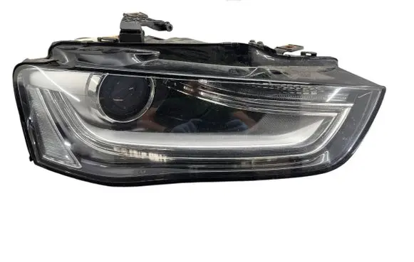 Audi A4 S4 B8 8K Headlight/headlamp 130702409102 LE10B6235
