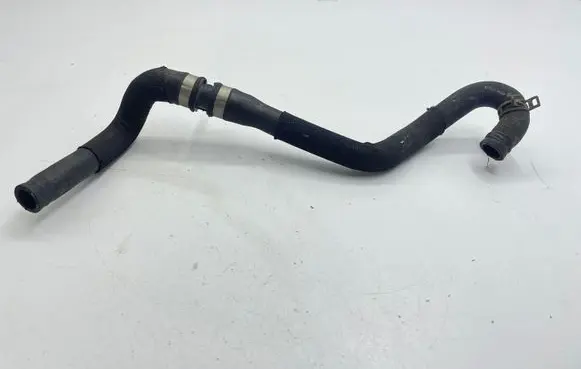 Mercedes-Benz E W213 Engine coolant pipe/hose