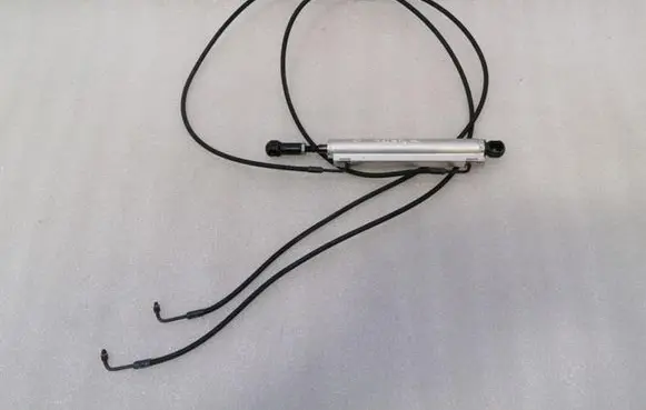 Mercedes-Benz SL R231 Convertible roof main ram cylinder A2318000672