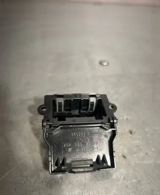 Mercedes-Benz B W246 W242 Other interior part 2025402373 9652482 9670281