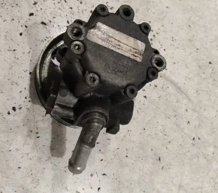 Peugeot 407 Power steering pump 9654713280