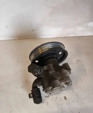 Skoda Octavia Mk1 (1U) Power steering pump