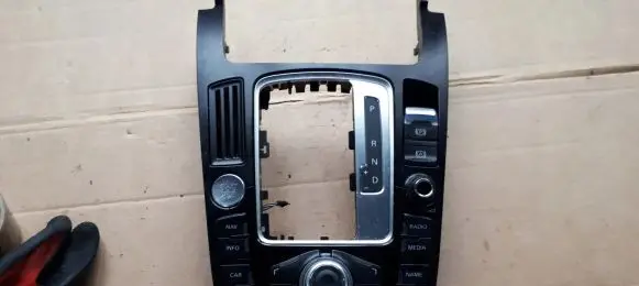 Audi Q5 SQ5 Head unit multimedia control 8T0919609G