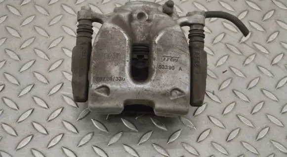 BMW 5 G30 G31 Front brake caliper