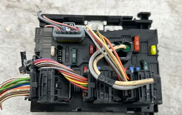 Peugeot 307 BSM Control unit 9661708280